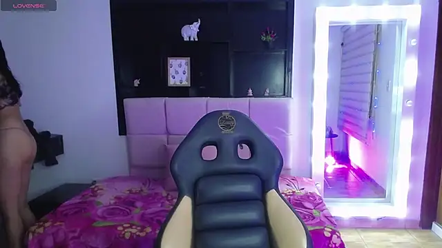  Mia Evans 1 online show from 11-15-25, 08:02