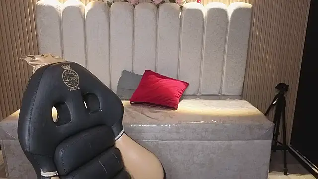  Mia Evans 1 online show from 02-25-26, 07:47