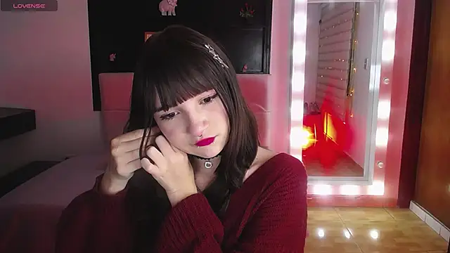  Charlotte Collins  online show from 11-12-25, 02:32