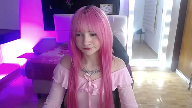 Snapshot of _Charlotte_Collins_ chatting on 05-02-26, 02:55 Charlotte Collins online show from 05-02-26, 02:55