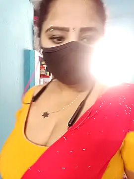 Snapshot of tamil_Vennila chatting on 03-23-26, 07:19 tamil Vennila online show from 03-23-26, 07:19