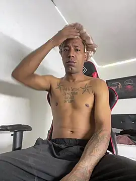Snapshot of BBC_Black_ chatting on 05-19-26, 10:33 BBC Black online show from 05-19-26, 10:33