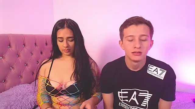 Snapshot of mae_nathan_ chatting on 09-13-25, 04:01 mae nathan  online show from 09-13-25, 04:01