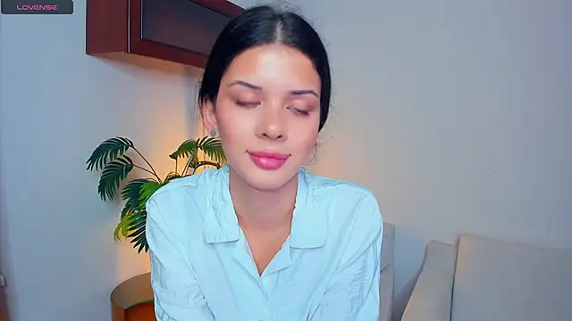 JoCauterucci online show from 10-07-25, 07:09