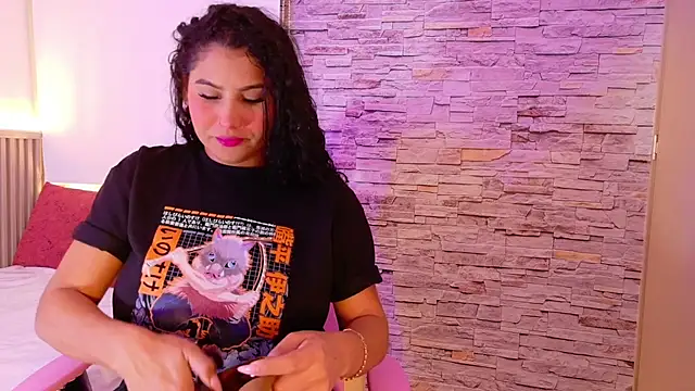 liz monserrat 1 online show from 10-11-25, 07:48