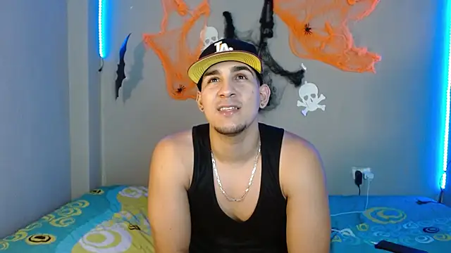 massimo vidal  online show from 10-26-25, 05:19