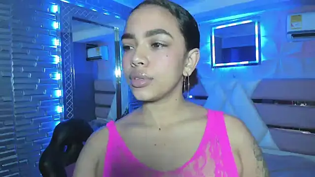 Snapshot of GoodessLatinG chatting on 09-24-25, 07:59 GoodessLatinG online show from 09-24-25, 07:59