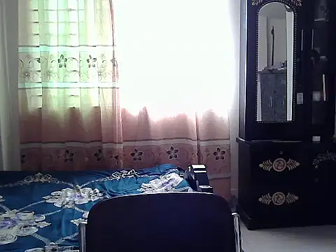 Elena cruz5 online show from 10-06-25, 09:21