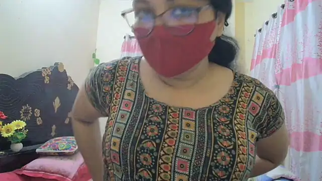 Elena cruz5 online show from 03-08-26, 06:22