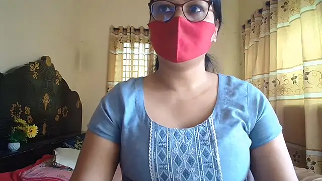 Snapshot of Elena_cruz5 chatting on 07-22-26, 01:07 Elena cruz5 online show from 07-22-26, 01:07
