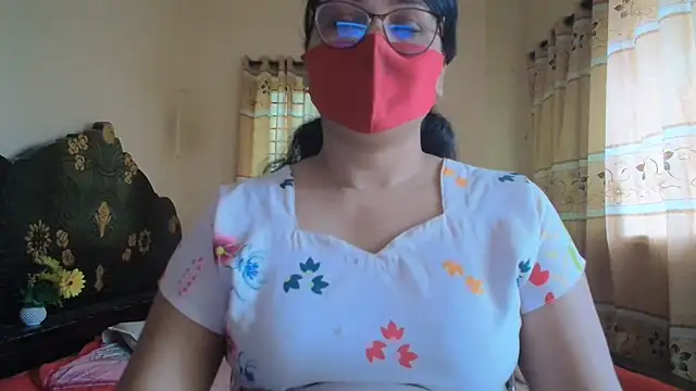 Snapshot of Elena_cruz5 chatting on 07-23-26, 01:58 Elena cruz5 online show from 07-23-26, 01:58