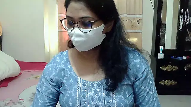 Elena cruz5 online show from 11-20-25, 05:08