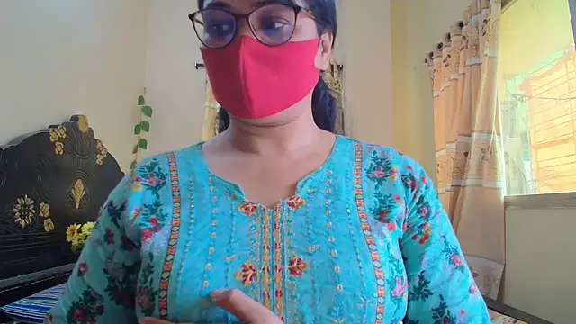 Elena cruz5 online show from 05-06-26, 03:43