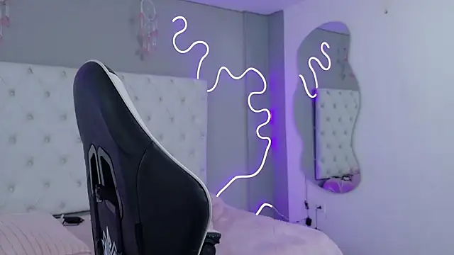 Emma visconti online show from 10-02-25, 12:30