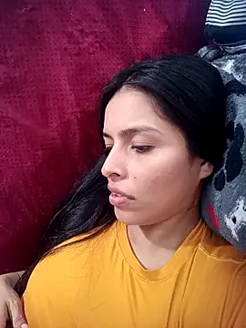 SaraBust online show from 10-05-25, 04:20