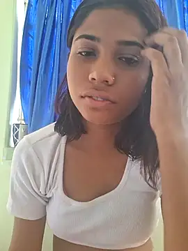 Snapshot of _sexy-queen chatting on 10-13-25, 07:21  sexy-queen online show from 10-13-25, 07:21