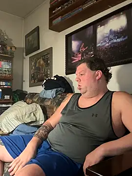 Snapshot of Stephanie1984 chatting on 12-04-25, 01:21 Stephanie1984 online show from 12-04-25, 01:21