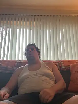 Snapshot of Stephanie1984 chatting on 10-30-25, 12:14 Stephanie1984 online show from 10-30-25, 12:14