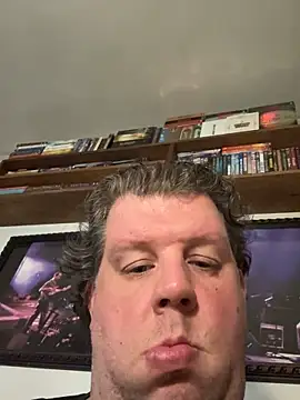 Snapshot of Stephanie1984 chatting on 11-27-25, 01:06 Stephanie1984 online show from 11-27-25, 01:06