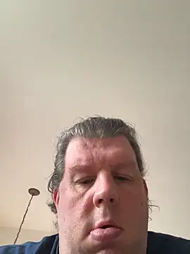 Stephanie1984 online show from 04-01-26, 12:06