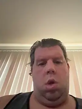 Snapshot of Stephanie1984 chatting on 11-07-25, 01:26 Stephanie1984 online show from 11-07-25, 01:26