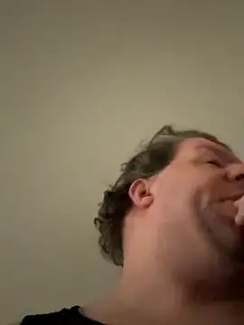 Snapshot of Stephanie1984 chatting on 11-21-25, 12:48 Stephanie1984 online show from 11-21-25, 12:48