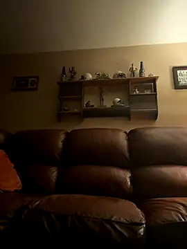 Snapshot of Stephanie1984 chatting on 10-28-25, 02:45 Stephanie1984 online show from 10-28-25, 02:45