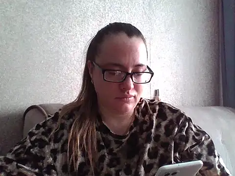 Snapshot of karina160000 chatting on 01-07-26, 06:07 karina160000 online show from 01-07-26, 06:07