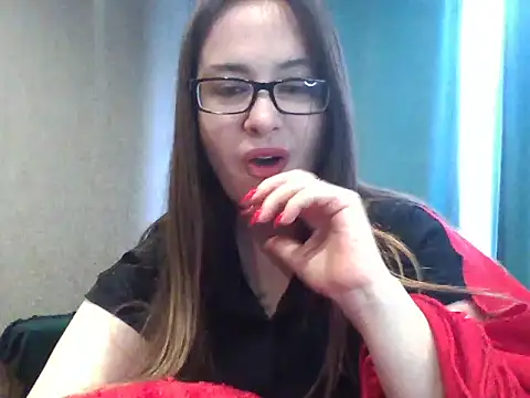 Snapshot of karina160000 chatting on 12-14-25, 06:08 karina160000 online show from 12-14-25, 06:08