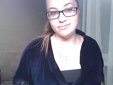 Snapshot of karina160000 chatting on 02-06-26, 02:35 karina160000 online show from 02-06-26, 02:35