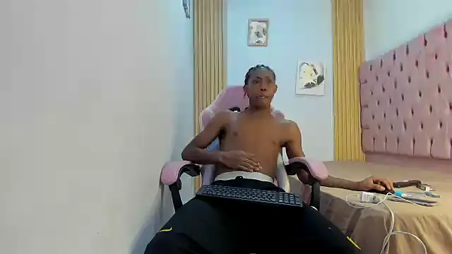 Jax Maliq online show from 11-04-25, 02:59