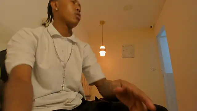 Jax Maliq online show from 11-08-25, 02:26