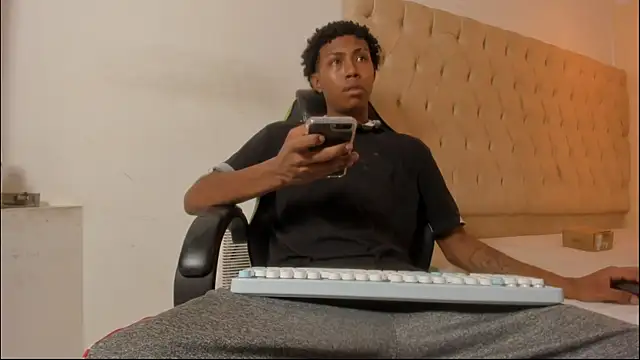 Jax Maliq online show from 11-27-25, 09:26