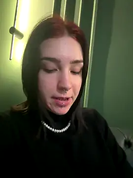 VampyScarlet online show from 10-02-25, 04:16