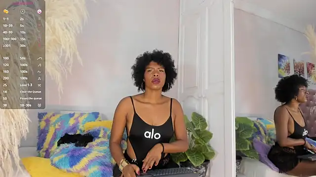 CardyKambell1 online show from 09-12-25, 04:12