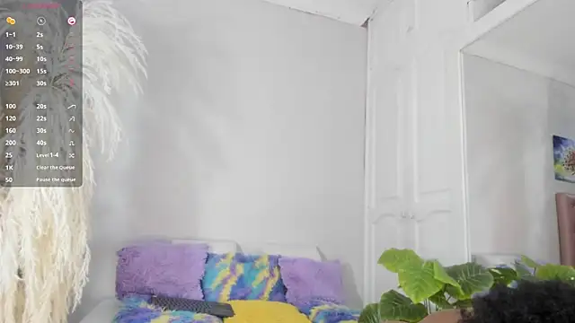 CardyKambell1 online show from 10-18-25, 05:20