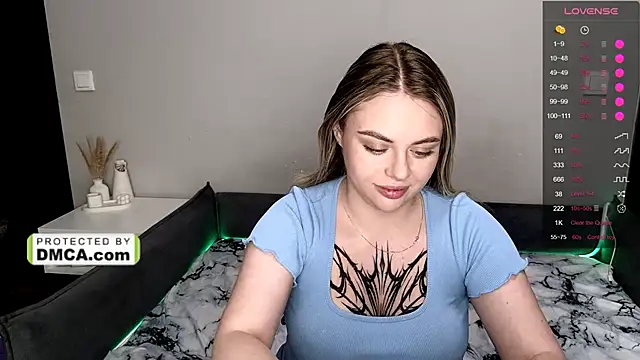 Snapshot of StasySweet chatting on 11-19-25, 05:40 StasySweet online show from 11-19-25, 05:40