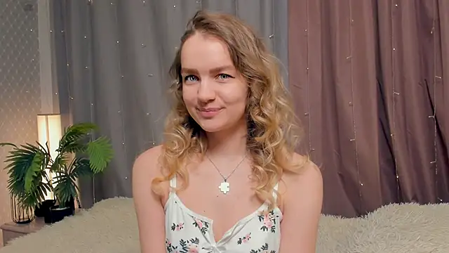 KerenFurguson online show from 11-20-25, 09:04