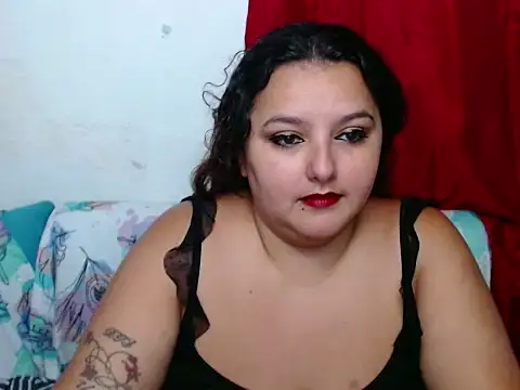 KeilyHall online show from 10-15-25, 04:11