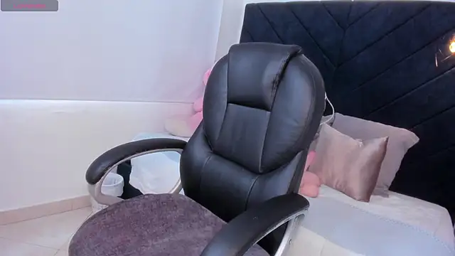 kate lua online show from 01-10-26, 01:06