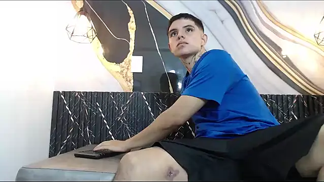 NoahAyala online show from 11-07-25, 03:00