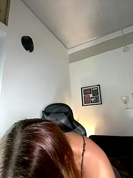 RedVelvet Dream online show from 10-26-25, 12:55