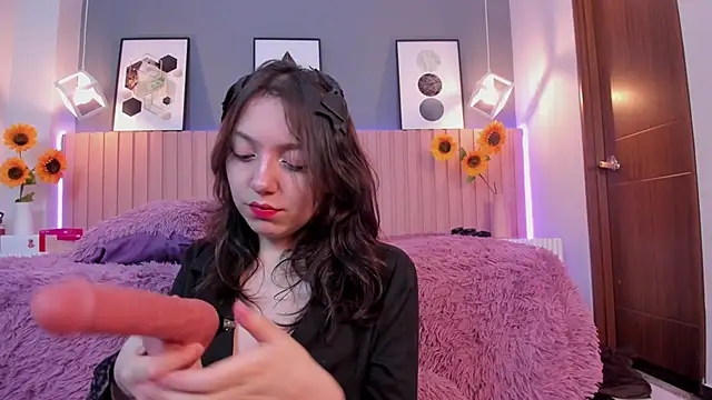 Nina Ford online show from 04-08-26, 03:08