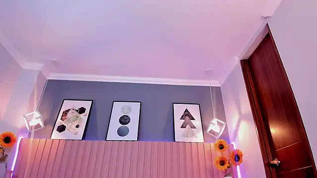 Nina Ford online show from 03-24-26, 02:55