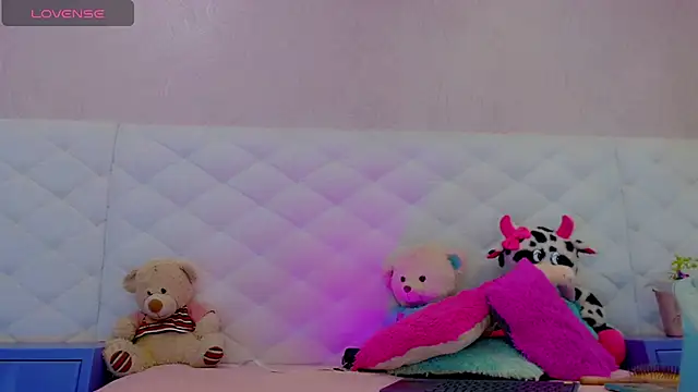 hanna sweett34 online show from 11-04-25, 07:06