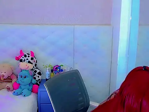 Snapshot of hanna_sweett34 chatting on 10-11-25, 07:59 hanna sweett34 online show from 10-11-25, 07:59