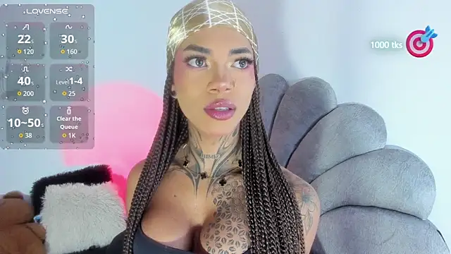 michell danna online show from 12-18-25, 09:51