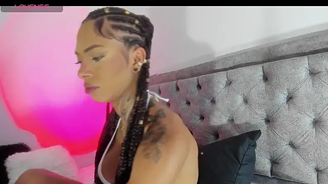 michell danna online show from 09-24-25, 03:35