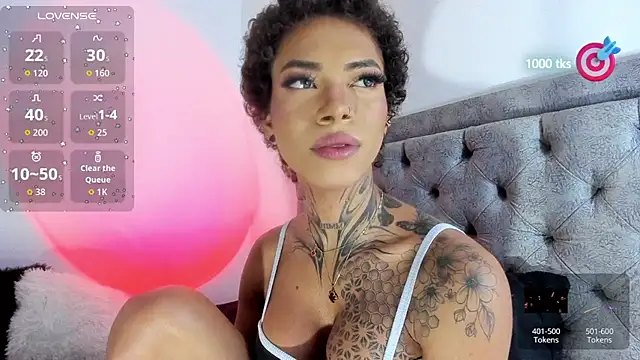 michell danna online show from 10-11-25, 01:28