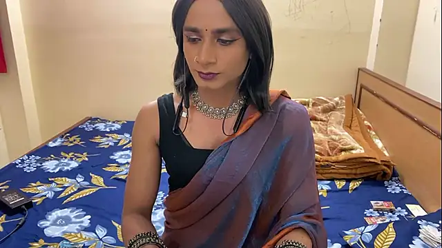 LuvLayla online show from 01-10-26, 07:53